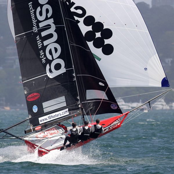 Brilliant exhibition of power sailing downwind by the Smeg crew (1)