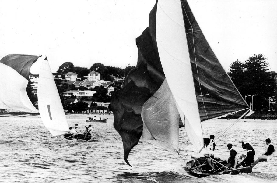 Hugh Treharne's The Fox chasing Schemer at the 1963 worlds in Auckland