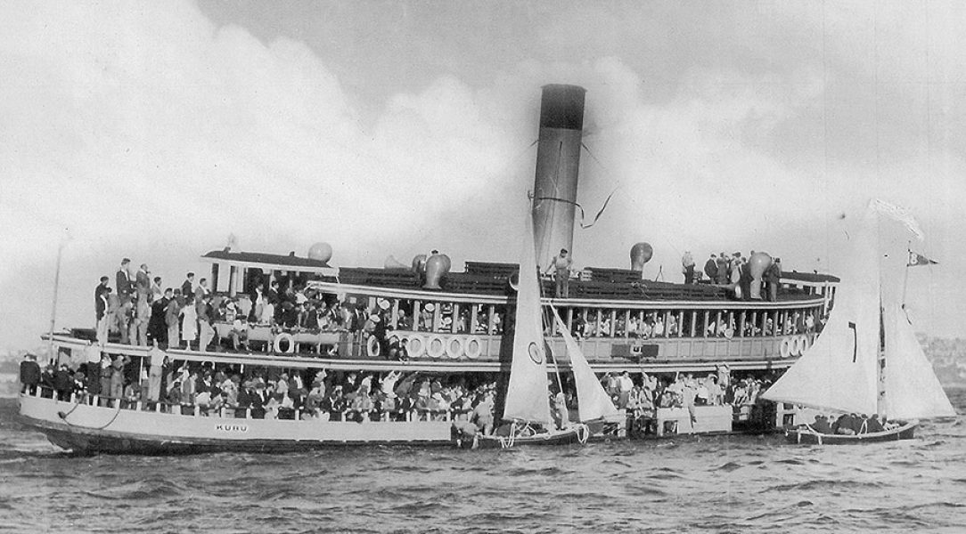 Spectator Ferry in 1951